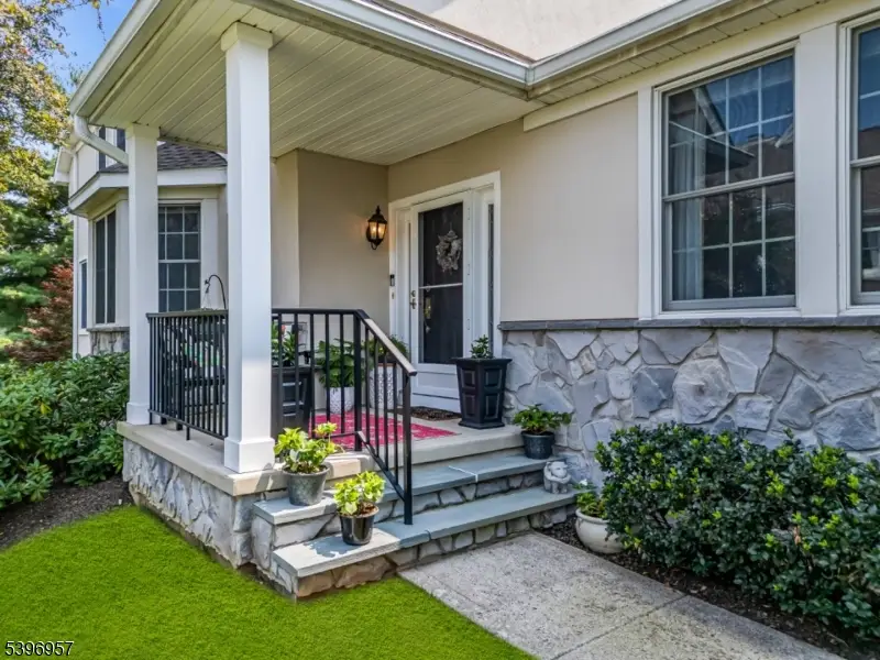 41 Dickinson Rd, The Hills, NJ 07920 - Image #2