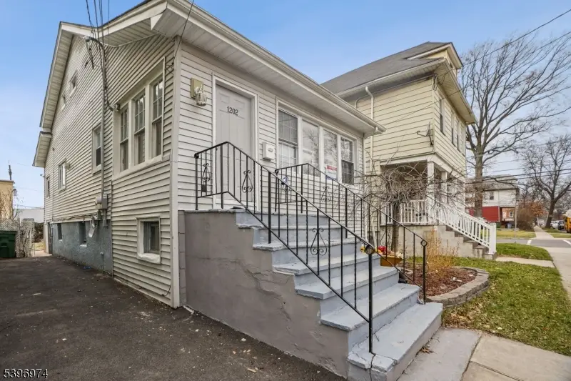 1202 Warren St, Roselle, NJ 07203 - Image #2