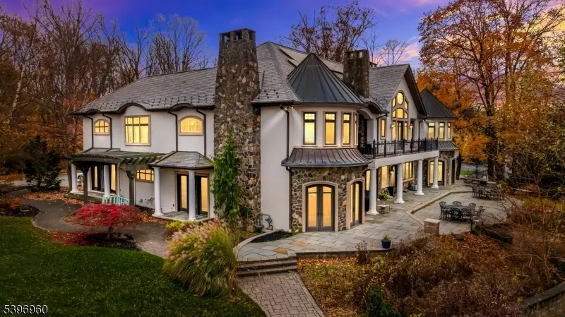 15 Auriemma Ct, Landing, NJ 07850 - Image #1