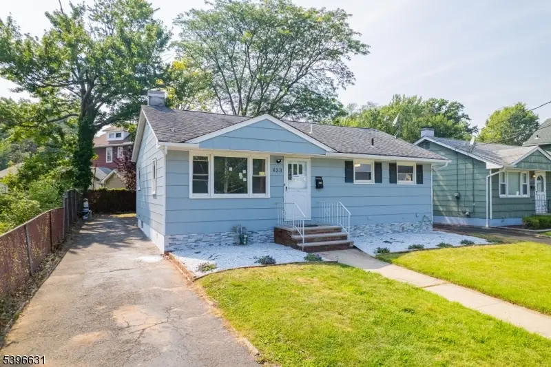633 Harrell Ave, Woodbridge, NJ 07095 - Image #1