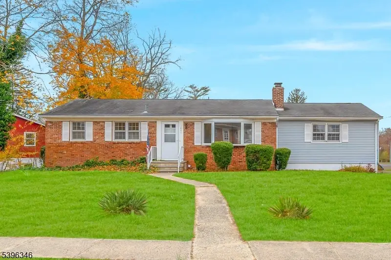 1041 Mulberry Pl, Toms River, NJ 08753 - Image #2