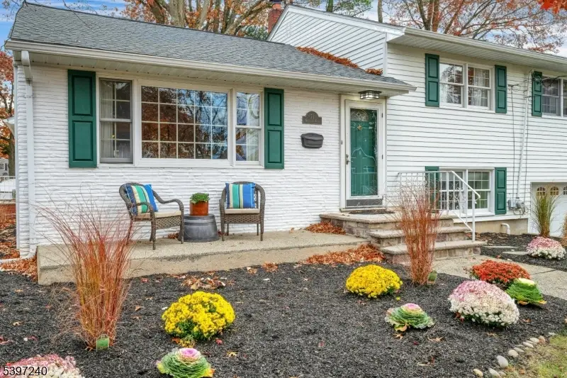 71 Westland Rd, Cedar Grove, NJ 07009 - Image #3