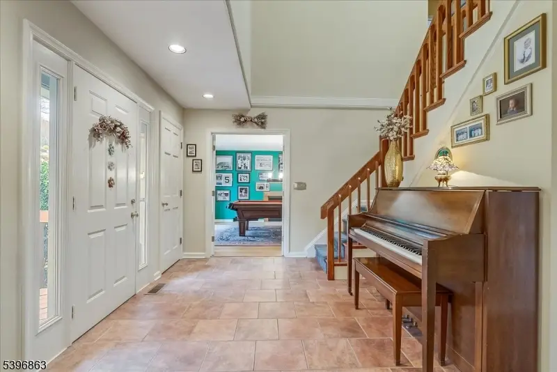 11 Laurel St, Morris Plains, NJ 07950 - Image #3