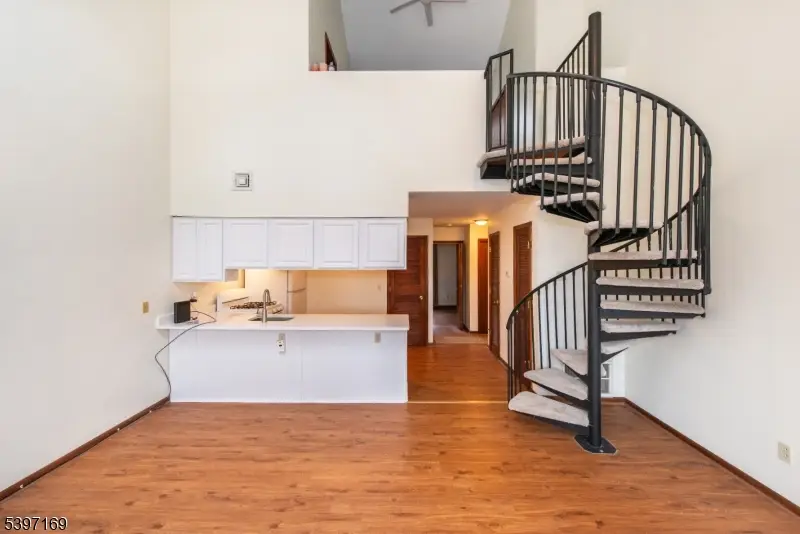 3 Port Royal Dr Unit 4 #4, Vernon Township, NJ 07462 - Image #2