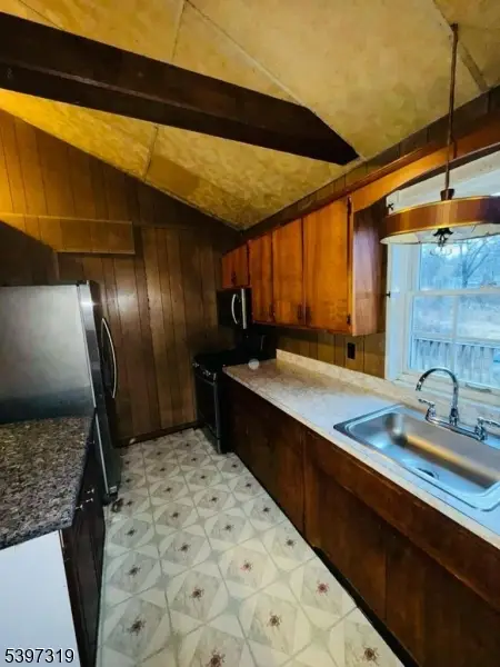 214 Mohican Rd, Highland Lakes, NJ 07422 - Image #3