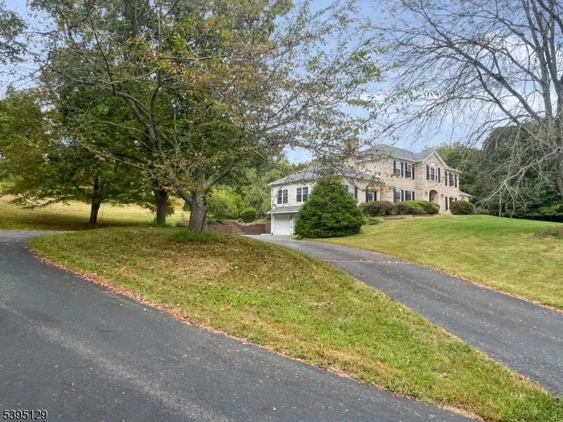 52 Church Rd, Hampton Township, NJ 07860 - Image #3