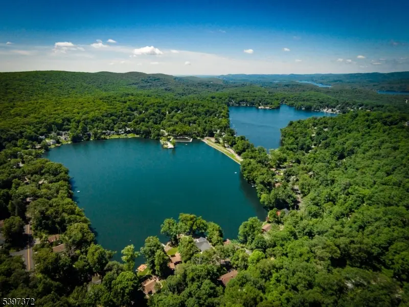 83 Lakeview Ave, Ringwood, NJ 07456 - Image #3