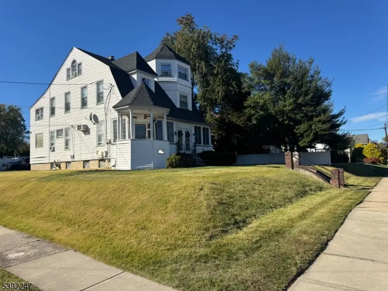 416 Center St, Garwood, NJ 07027 - Image #3