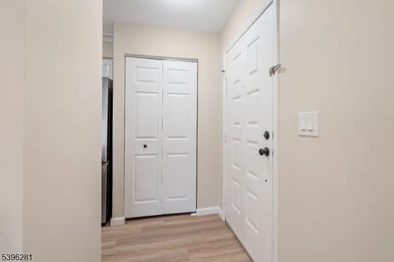 41 Bolton Ct, Franklin Township, NJ 08873 - Image #2