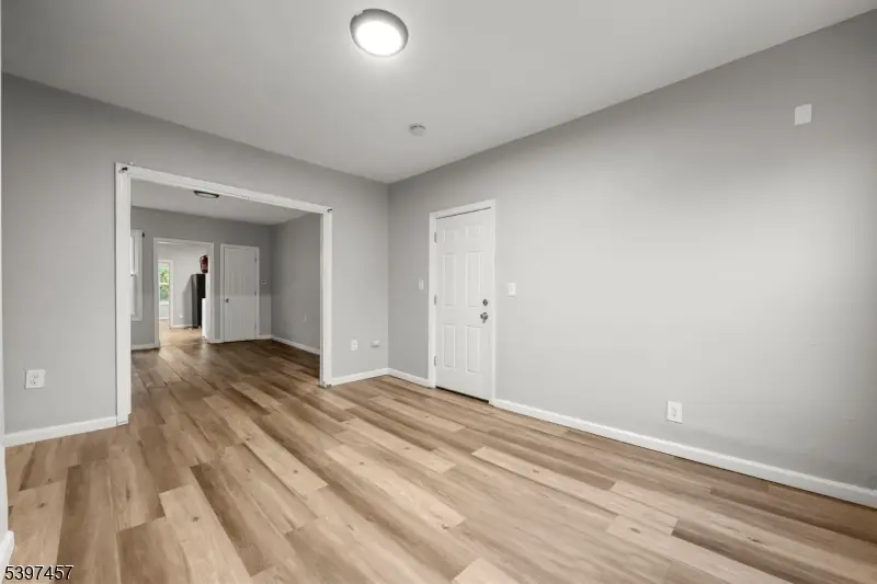 282 Hamilton Ave, Paterson, NJ 07501 - Image #3