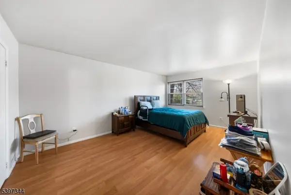 1814 Old Stone Mill Dr #1814, East Windsor Twp., NJ 08512