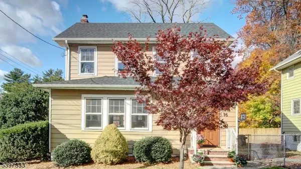 16 Verona Pl, Verona Twp., NJ 07044