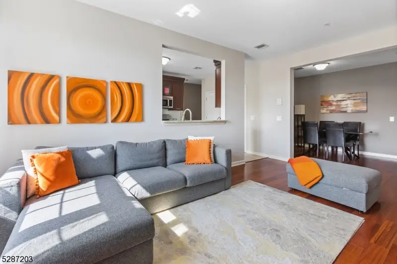 104 E Elizabeth Ave, Linden, NJ 07036 - Image #1