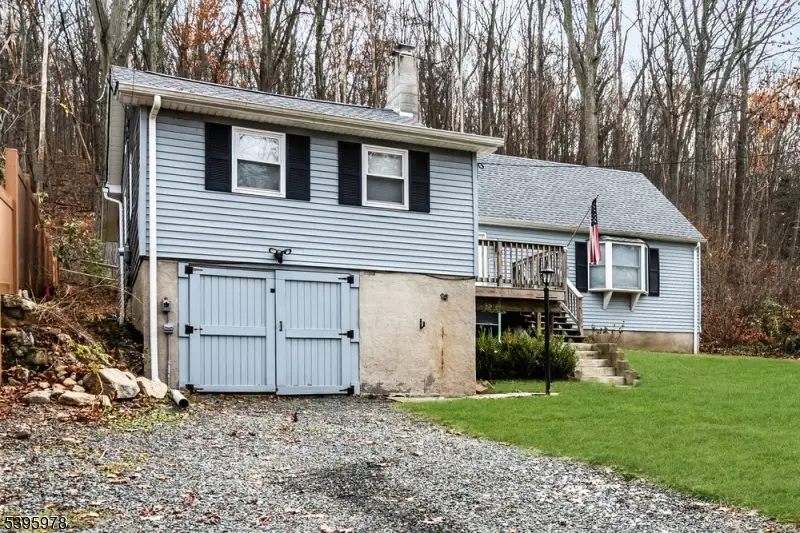 55 Lyons Rd, Oak Ridge, NJ 07438 - Image #2