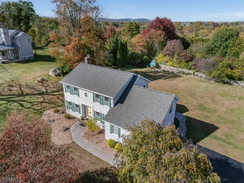 204 Aldin Road, Stewartsville, NJ 08886 - Image #3