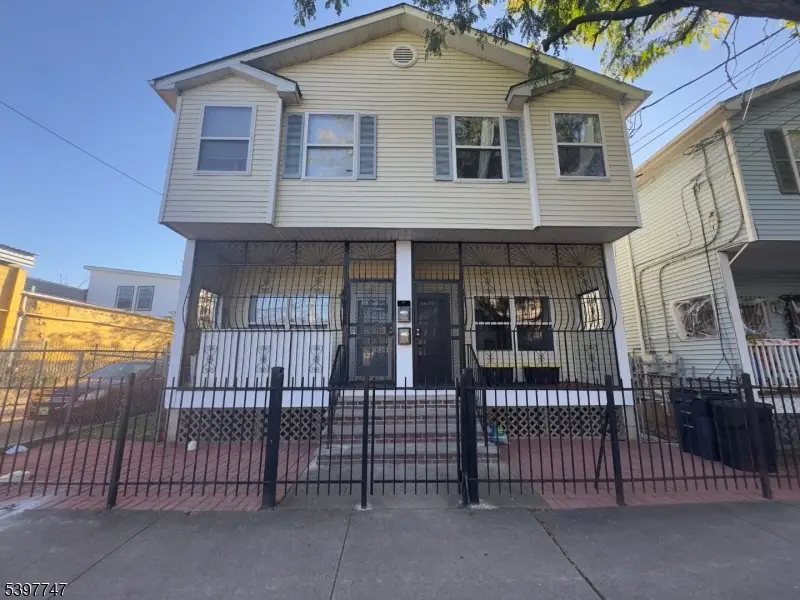 286 Bergen St, Newark, NJ 07103 - Image #1