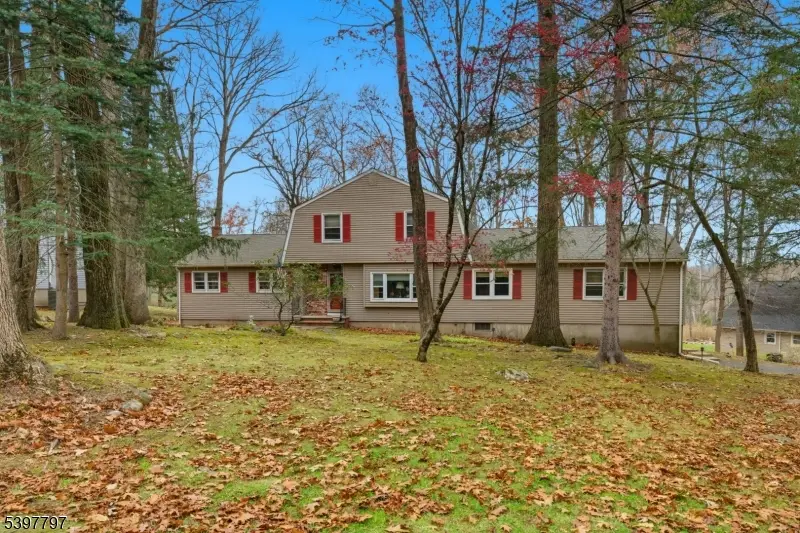 5 Glen Gate Rd, Boonton Township, NJ 07005 - Image #1