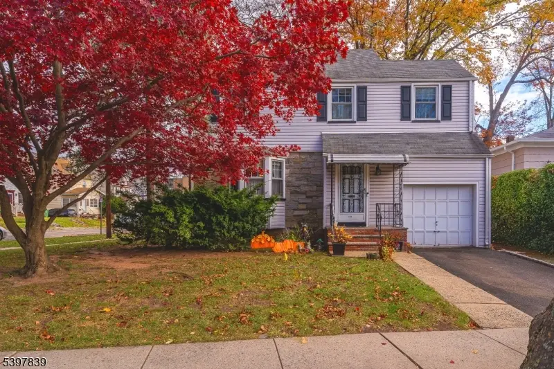 201 Sterling Pl, Roselle, NJ 07203 - Image #2