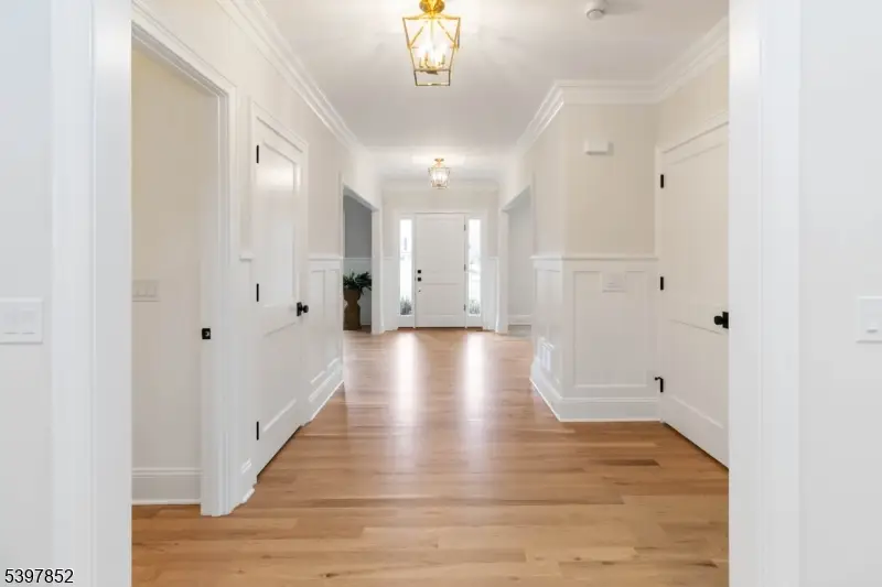 206 Longwood Ave, Chatham Township, NJ 07928 - Image #3