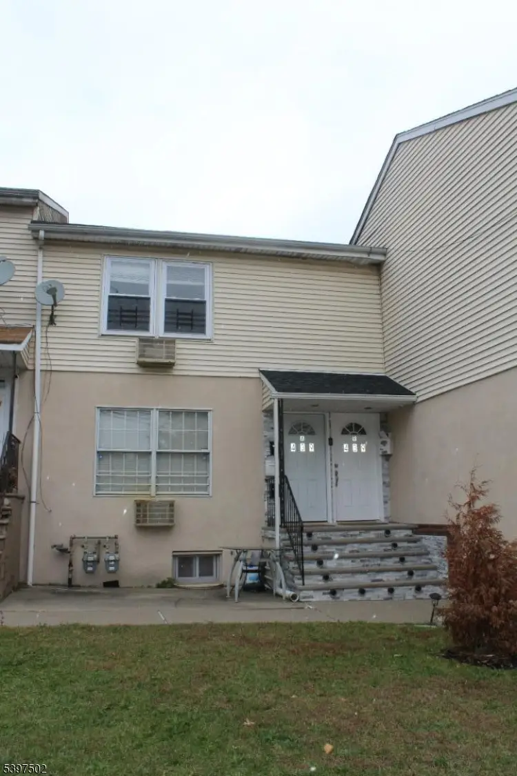 439 Marshall St, Paterson, NJ 07503 - Image #2