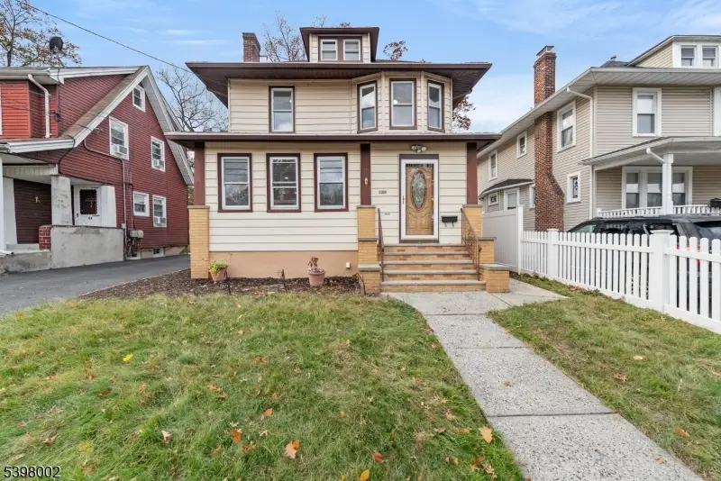 138 Monmouth Rd, Elizabeth, NJ 07208 - Image #2