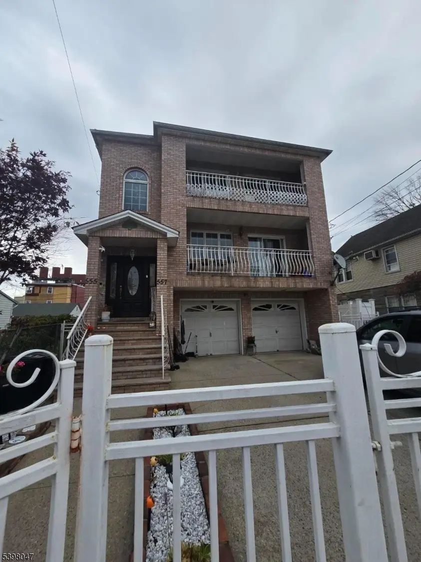 555-777 1 St Ave, Elizabeth, NJ 07206 - Image #1