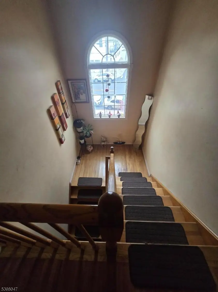 555-777 1 St Ave, Elizabeth, NJ 07206 - Image #2