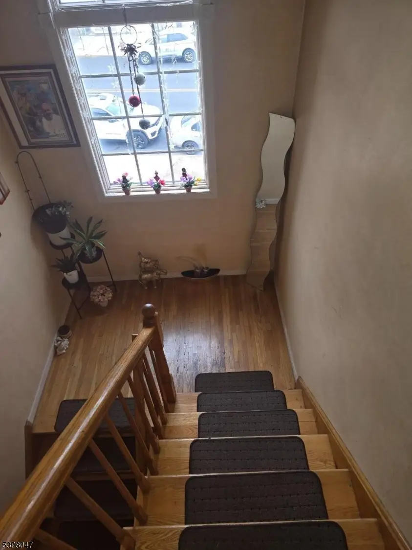 555-777 1 St Ave, Elizabeth, NJ 07206 - Image #3