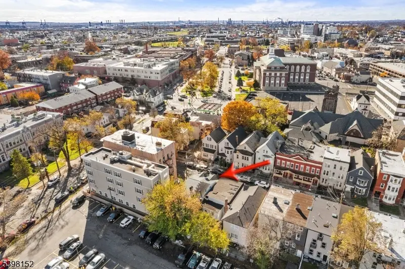 1111 12hampton Pl, Elizabeth, NJ 07201 - Image #1