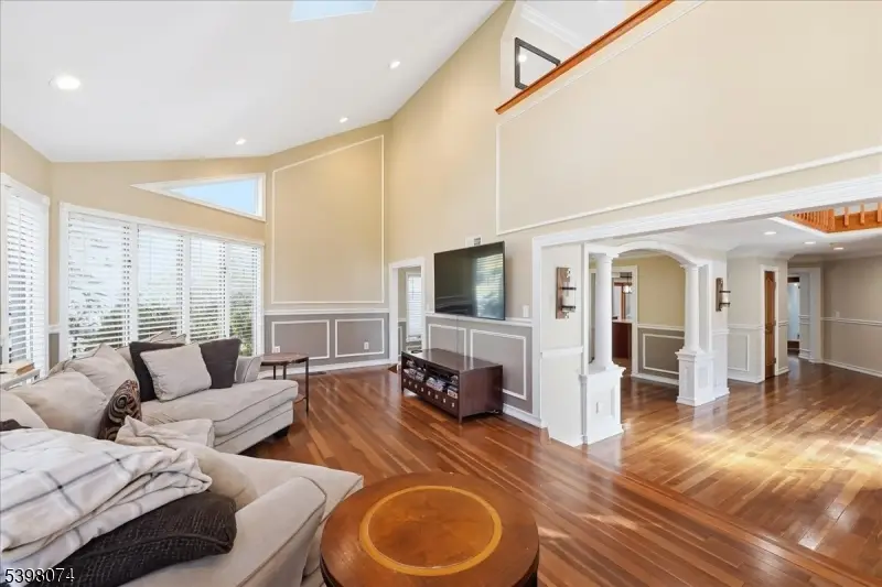 1605 Justin Pl, Mountainside, NJ 07092 - Image #3