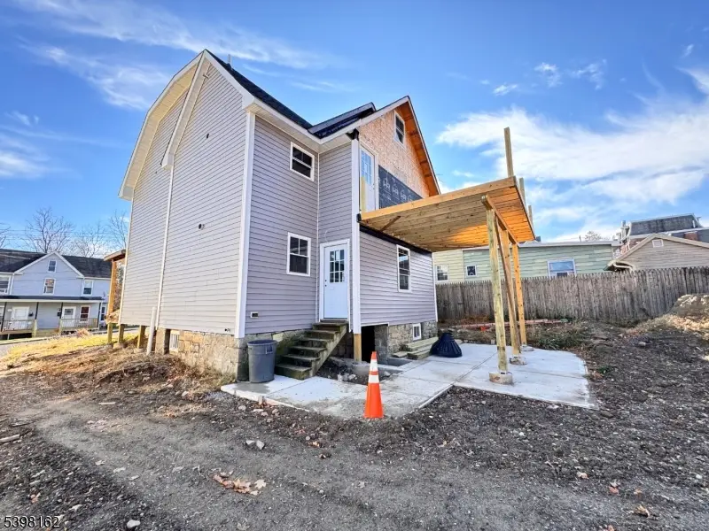 17 Union Pl, Newton, NJ 07860 - Image #2