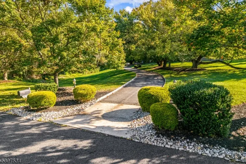 91 Briar Way, Neshanic Station, NJ 08853 - Image #3