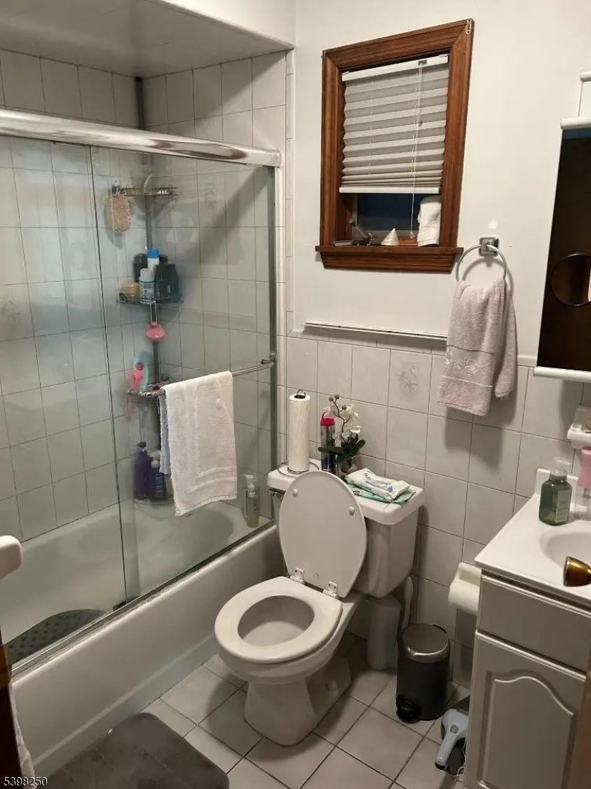 63 Chambers St, Newark, NJ 07105 - Image #3