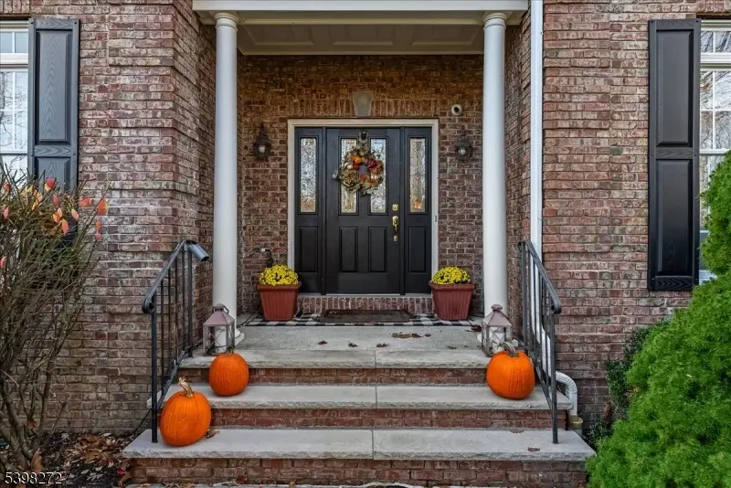 10 King Alex Ct, Sparta, NJ 07871 - Image #2