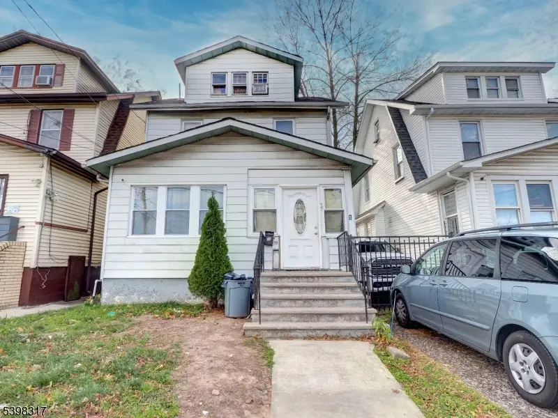 77 Delmar Pl, Irvington, NJ 07111 - Image #3
