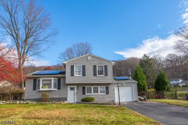 3 James St, Stanhope Boro, NJ 07874