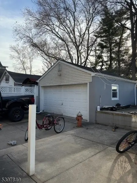 12 Watson Ave, Elizabeth, NJ 07202 - Image #3