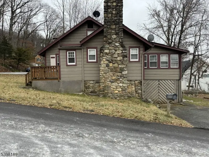 13 Log Cabin Ter, Lake Mohawk, NJ 07871 - Image #3