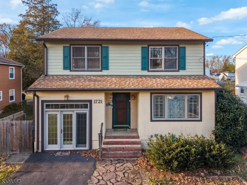1721 Holly Rd, North Brunswick, NJ 08902 - Image #1