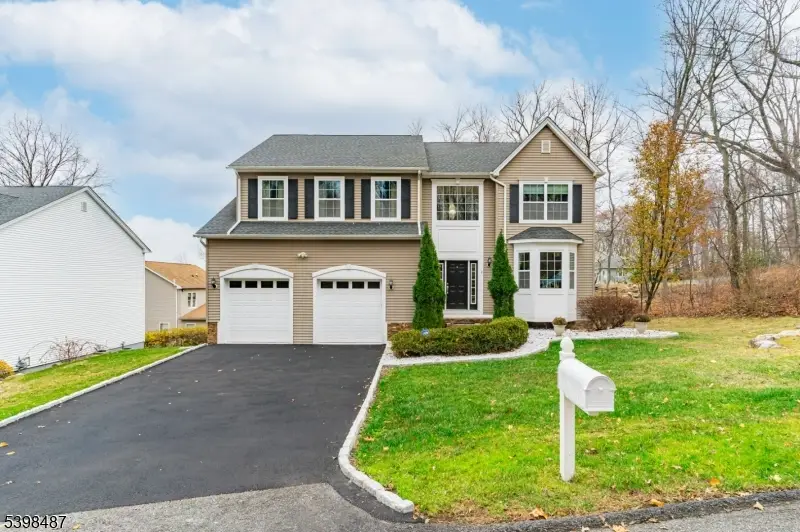3 Marble Ln, Randolph, NJ 07869 - Image #2