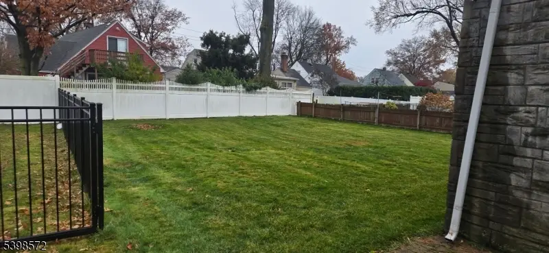 7 Iroquois Rd, Cranford, NJ 07016 - Image #3