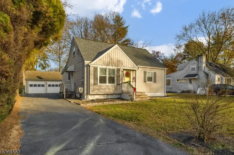 207 Garden Rd, Pompton Lakes, NJ 07442 - Image #3