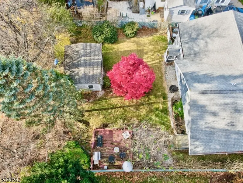 22 Innis Ave, Hopatcong, NJ 07843 - Image #2