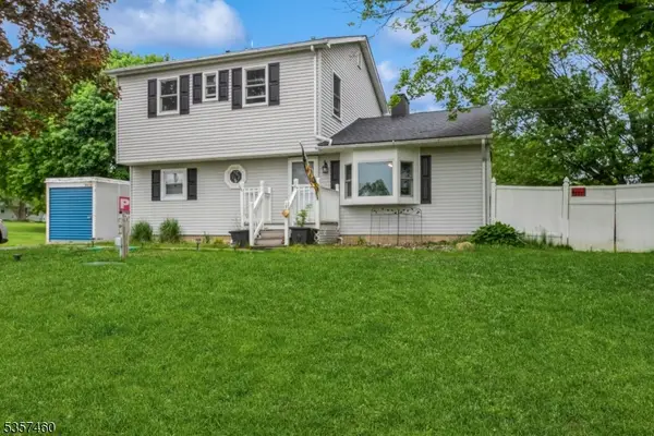 8 Mill Brook Road, Franklin Twp., NJ 07882