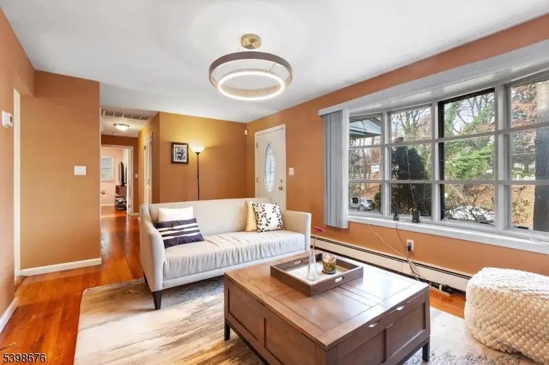 65 Willow Ave, Iselin, NJ 08830 - Image #3