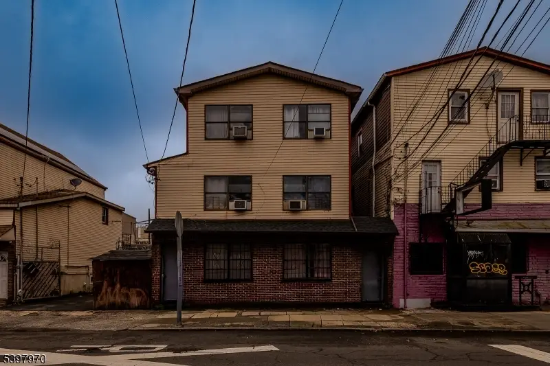 550 Ferry St, Newark, NJ 07105 - Image #1