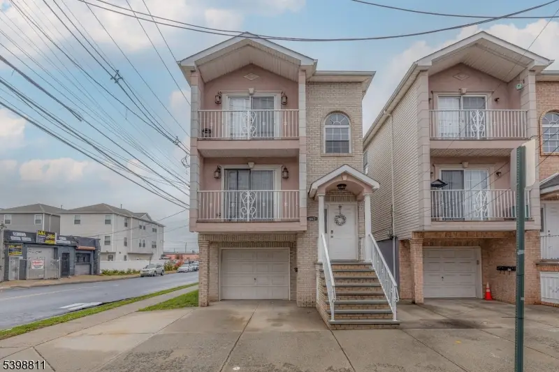 663 S Park St, Elizabeth, NJ 07206 - Image #1
