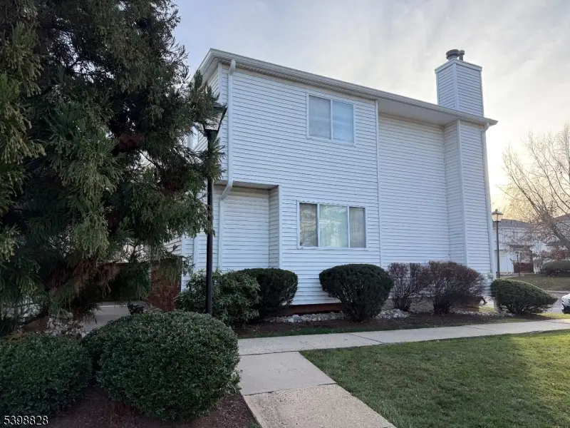 1201 Southard Ct, Raritan Township, NJ 08822 - Image #2