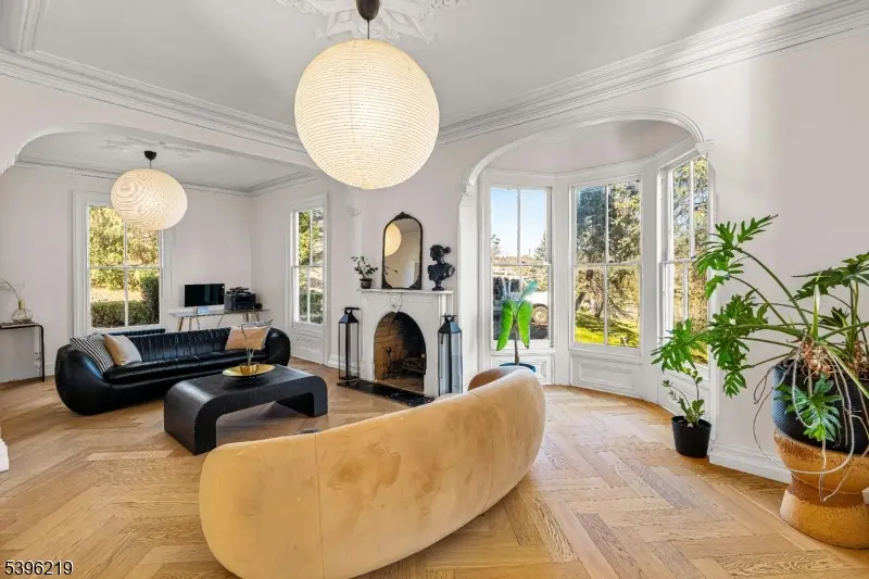 1370 Johnston Dr, Watchung, NJ 07069 - Image #3