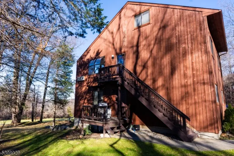 10 Augusta Dr, Vernon Township, NJ 07462 - Image #1